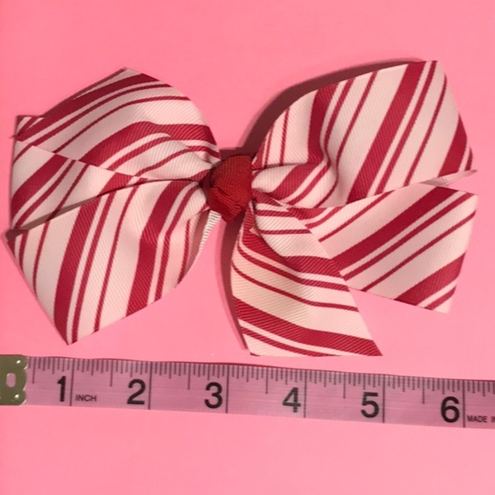 🌺NEW- HANDMADE  Candy stripe red and pink  hair bow